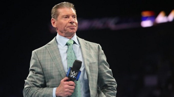 Vince McMahon - Chủ tịch WWE từng bị Donald Trump cạo đầu